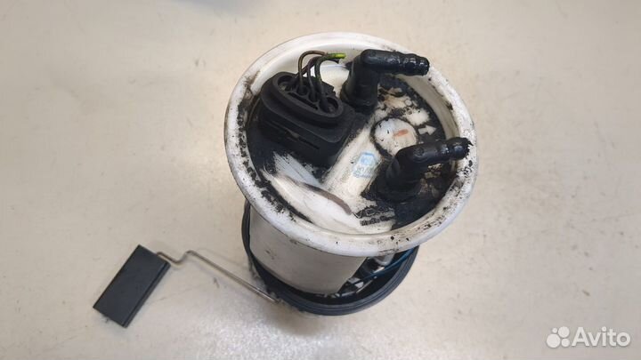 Насос топливный электрический Volkswagen Passat 5, 2002