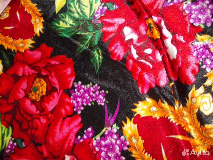 Тигровая ткань и отрез Цветы