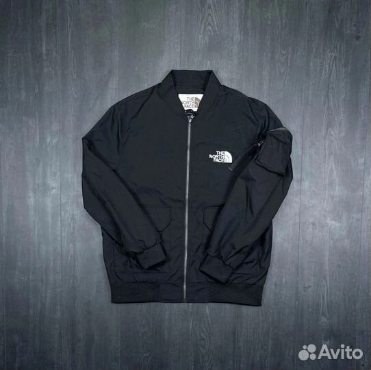 Бомбер The North Face