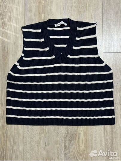 Жилет zara