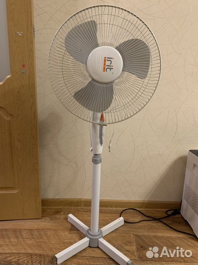 Вентилятор напольный