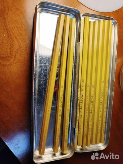 Карандаши Люмограф СССР простой