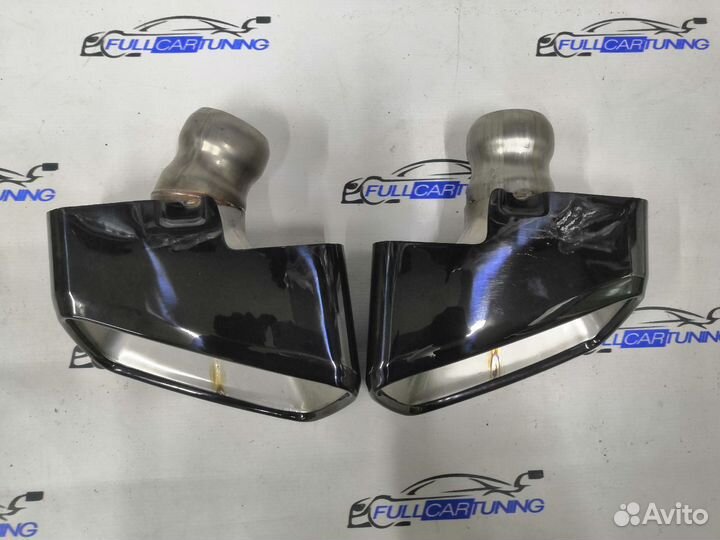 G30 насадки M Performance ромбовидные 540i чёрные