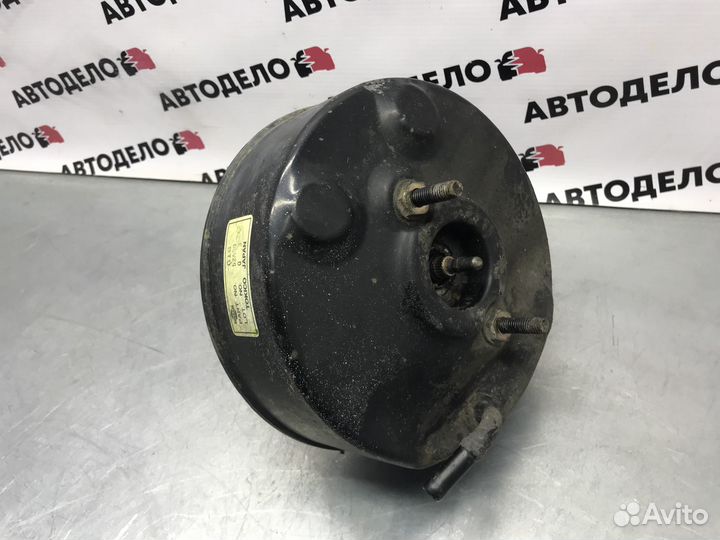 Усилитель тормозов Nissan Sunny B12 1987 г.в