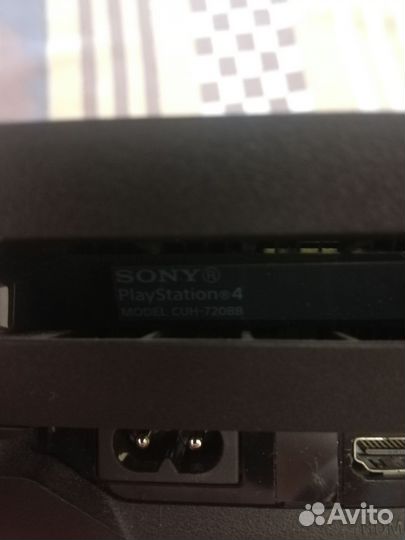 Sony playstation Ps4 Pro CUN 7208