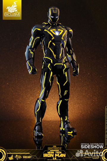 Neon Tech Iron Man 2.0 Sixth Scale Figure