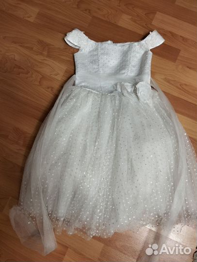 Платье на девочку