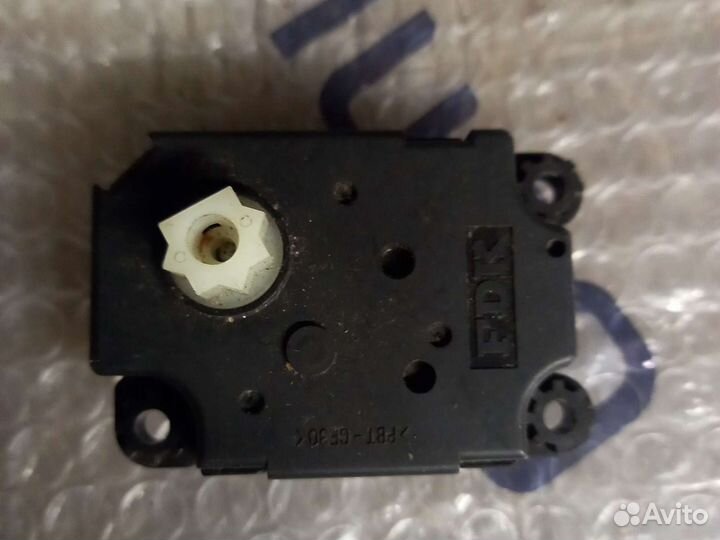 Рено сценик 2- сервопривод заслонки печки