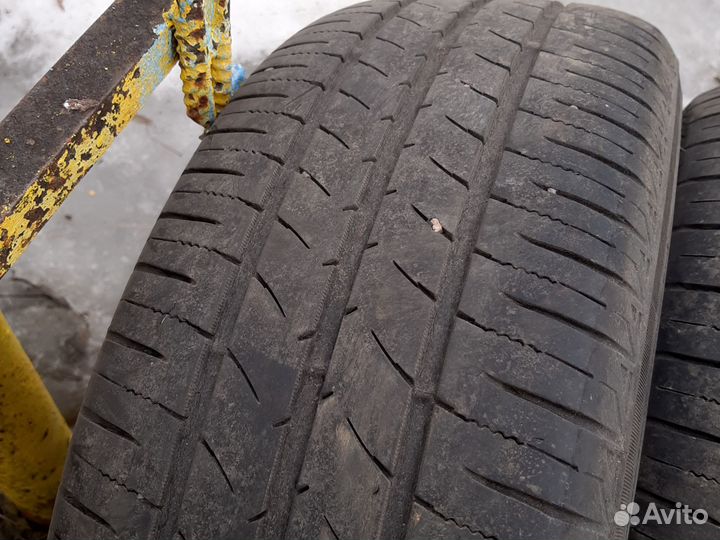 Toyo NanoEnergy 3 195/60 R15