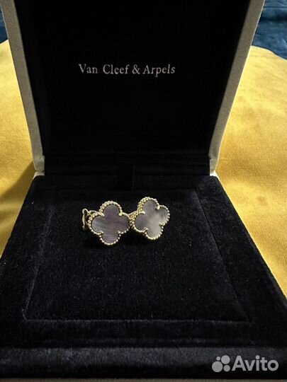 Серьги van cleef серый перламутр