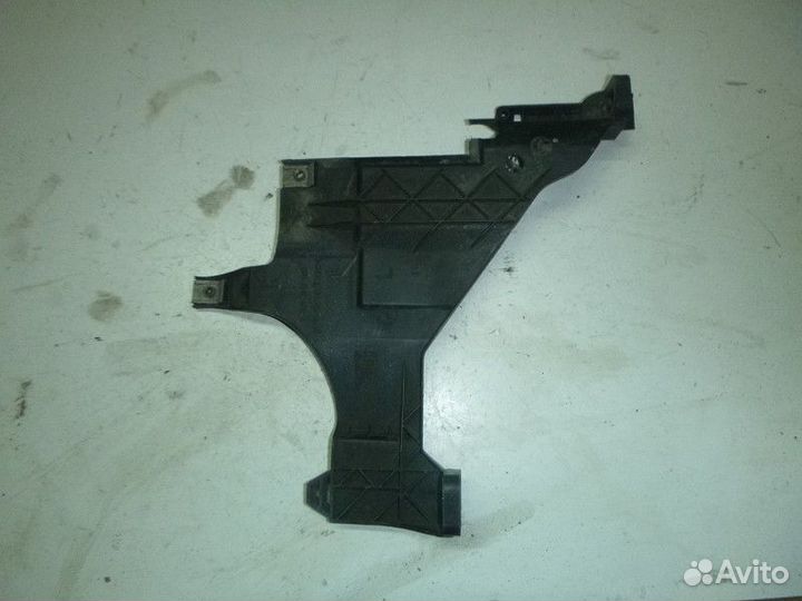 Кронштейн фары левый audi A4 B8 allroad 2010-2015