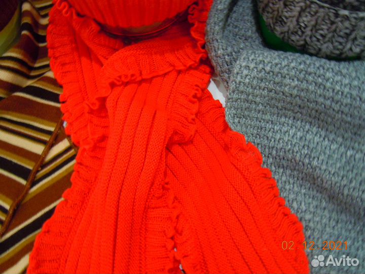 Шапки женская зимняя