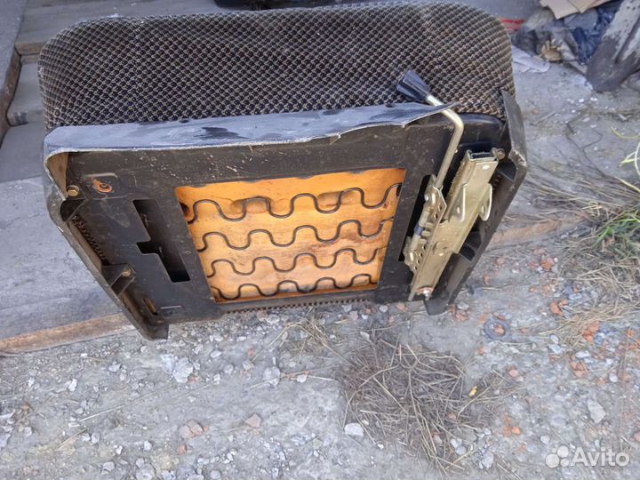 Сиденья газ 3102