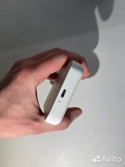 Зарядка для iPhone PowerBank 5000mAh