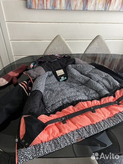 Горнолыжная куртка, сноубордическая куртка