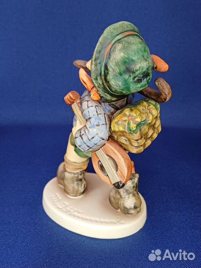 Статуэтка Goebel M.I.Hummel.Путешественник