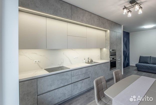 Кухня на заказ в современном стиле