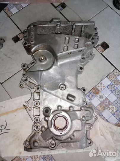 Крышка грм насос и насос 3покал.G4NA