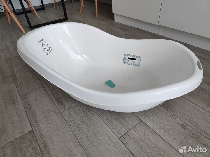 Ванночка для купания с термометром