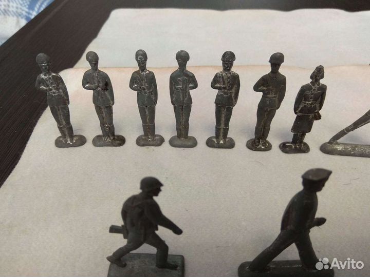 Модель солдатика