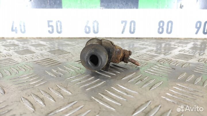 Цилиндр тормозов рабочий Kia Sportage 1993 2006