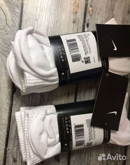 Носки nike everyday высокие, белые