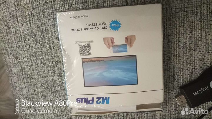 Anycast M2 Plus (подключи смартфон к телевизору)