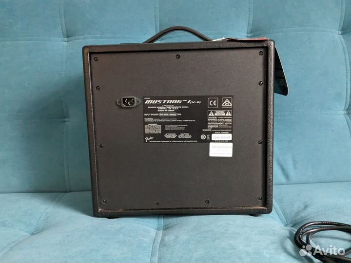 Комбоуселитель fender mustang 1 (v2) 230V