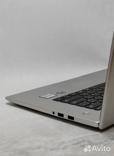 Huawei MateBook D15 Ryzen 5 5500U\16GB\512GB