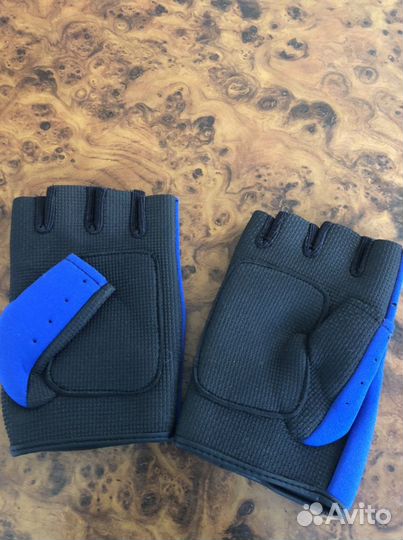 Перчатки новые для спорта