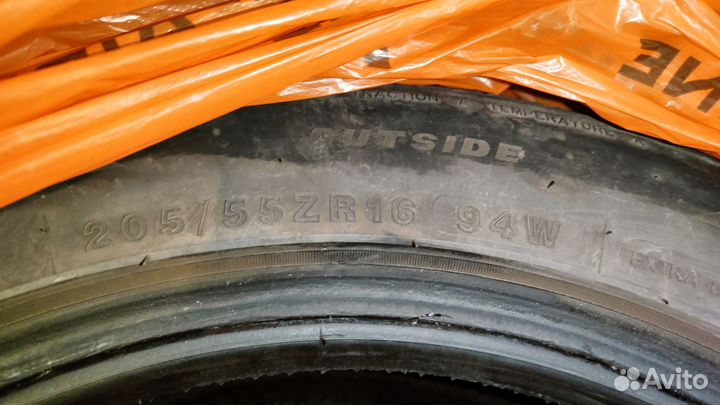 Tracmax X-Privilo TX3 205/55 R16 94W