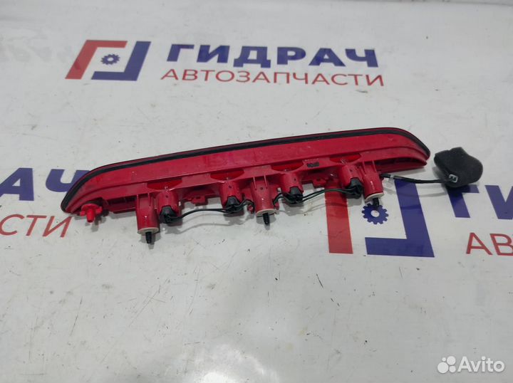 Фонарь задний (стоп сигнал) Hyundai Creta 92700-M0