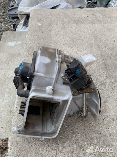 Радиатор печки в сборе Nissan