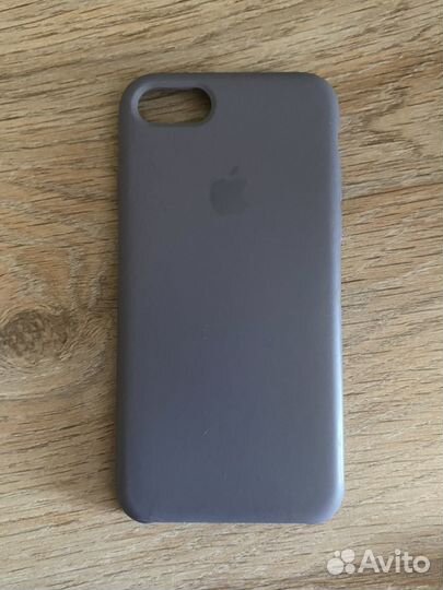 Чехол на iPhone 7