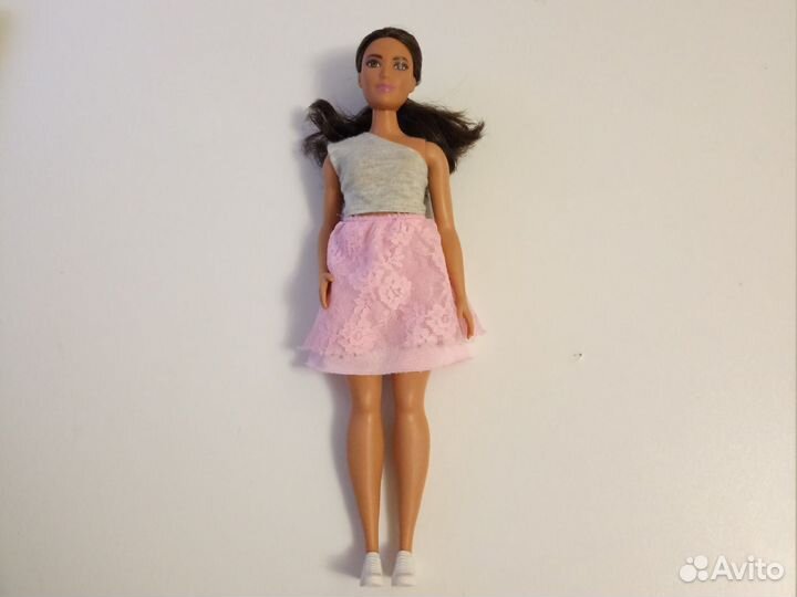 Кукла барби fashionistas