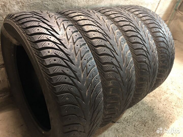 Yokohama IceGuard Stud IG65 215/60 R17 100T