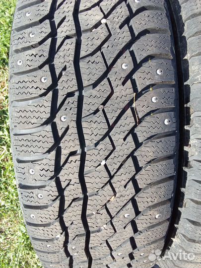 Viatti Bosco Nordico V-523 235/60 R18 103