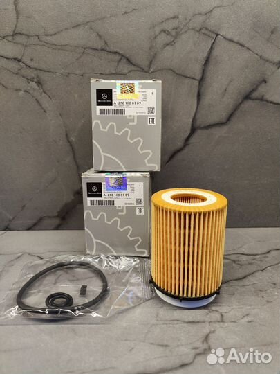 Масляный фильтр Mercedes A2701800109