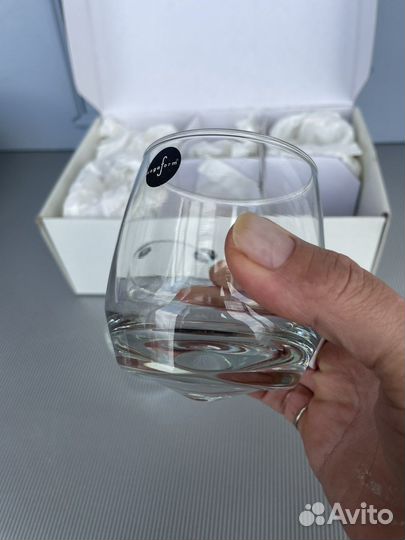 Стаканы танцующие