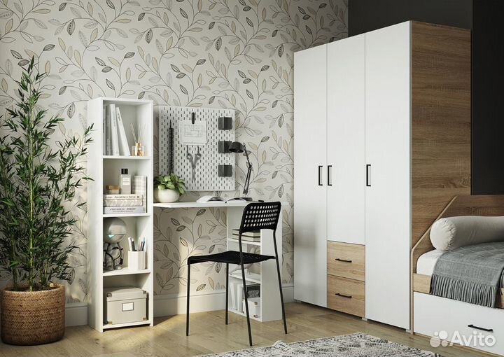 Письменный стол