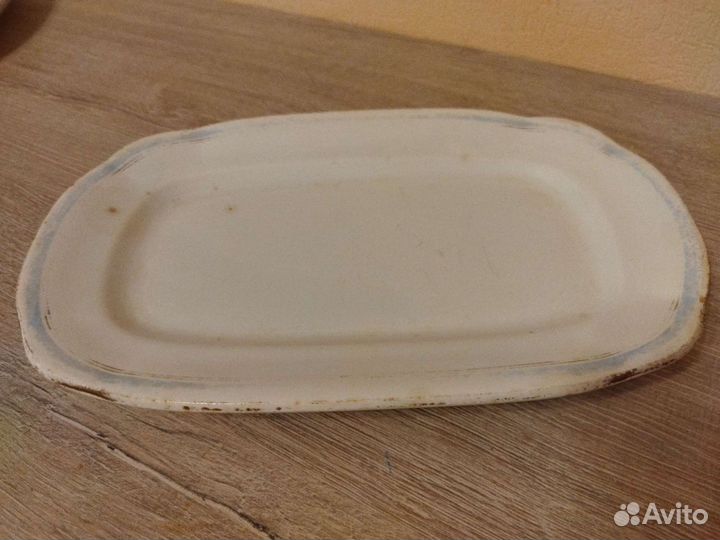 Блюдо. Фарфор. Кузнецов