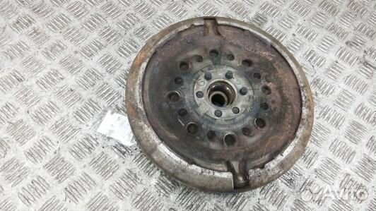 Маховик дизельный seat leon 2 (93N10A301)