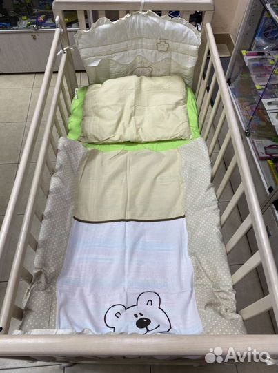 Крепкая Кроватка с матрацем прокат