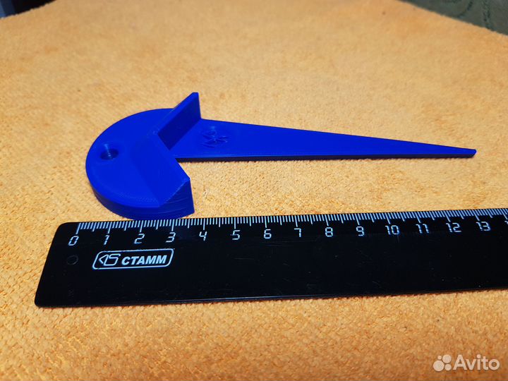 Шаблон для разметки центра на торце кругляка