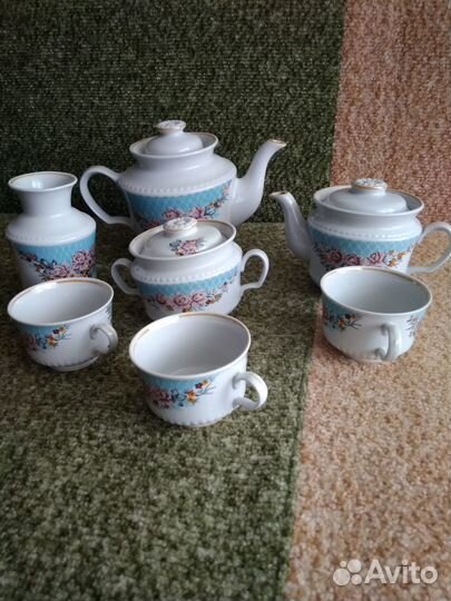 Продам чайные и кофейный сервизы