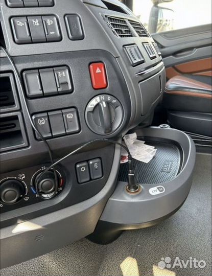 Кабина на DAF 106 в сборе