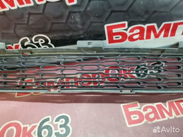 Решетка бампера передний Kia Sorento