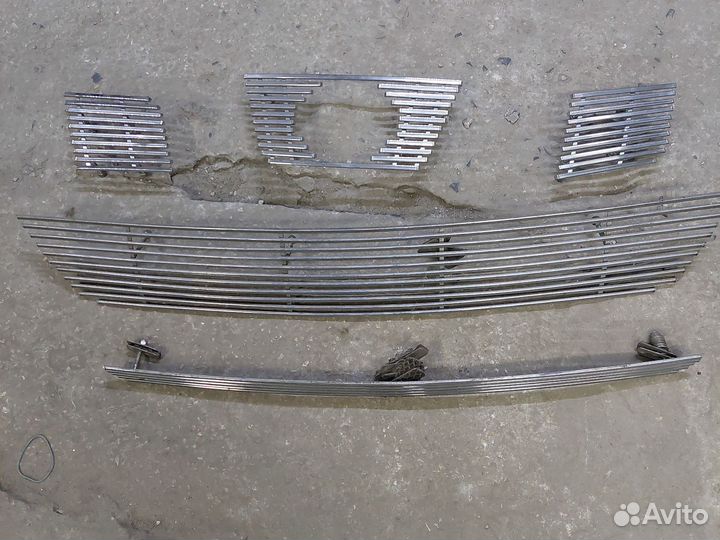 Накладка решетки радиатора xtrail t31