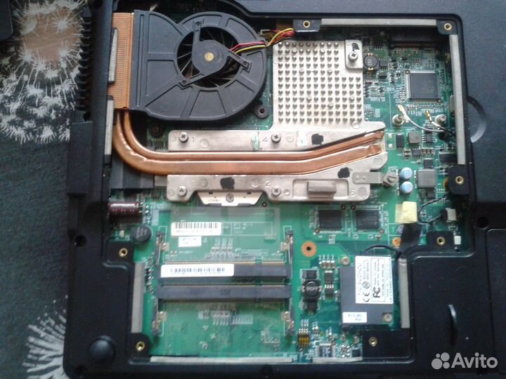 Ноутбук RoverBook Pro 552 L по запчастям