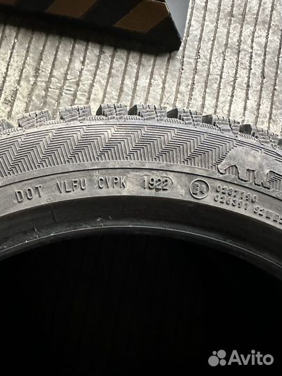 Gislaved Nord Frost 200 235/45 R18 98T